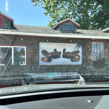 Surfer Sands - The main building. - Sandwiches Near Me - Long Beach, Washington
