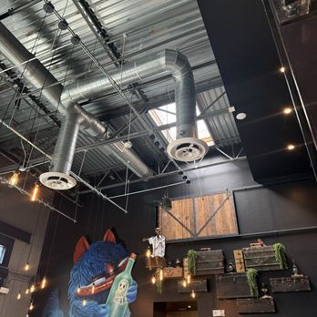Broken Spirits Distillery - Distilleries Near Me - Long Beach, California
