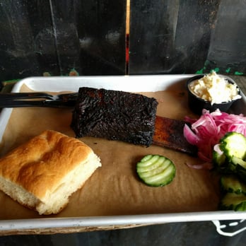Holy Smoke BBQ - The Short rib - Caterers Near Me - Nyhamnsläge, M
