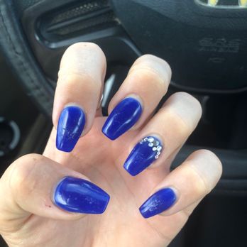 Love Nails - Literally got them done a week ago . They look awful. Then when I called and told them the issue they wanted to charge me to fix them. - Nail Salons Near Me - Stuart, Florida