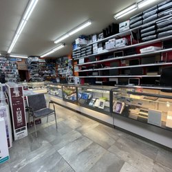 Collection Alex - Repair and sale of cell phones and earphones, tv and accessories