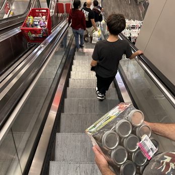 Target - Department Stores Near Me - Glendale, California