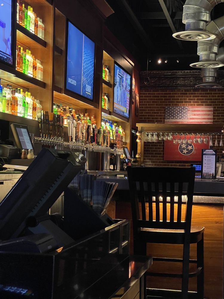 BJ's Restaurant & Brewhouse