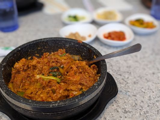 Asian Kitchen Korean Cuisine by null