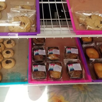 Pu'uwai Aloha Bakery - Bakeries Near Me - Honolulu, Hawaii