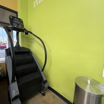 Anytime Fitness - crickets - Gyms Near Me - El Paso, Texas Anytime Fitness - crickets - Gyms Near Me - El Paso, Texas