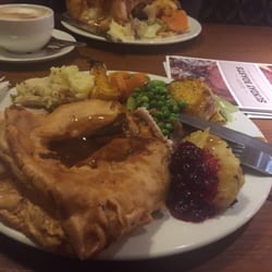 Eleventh Earl Toby Carvery - Full plate