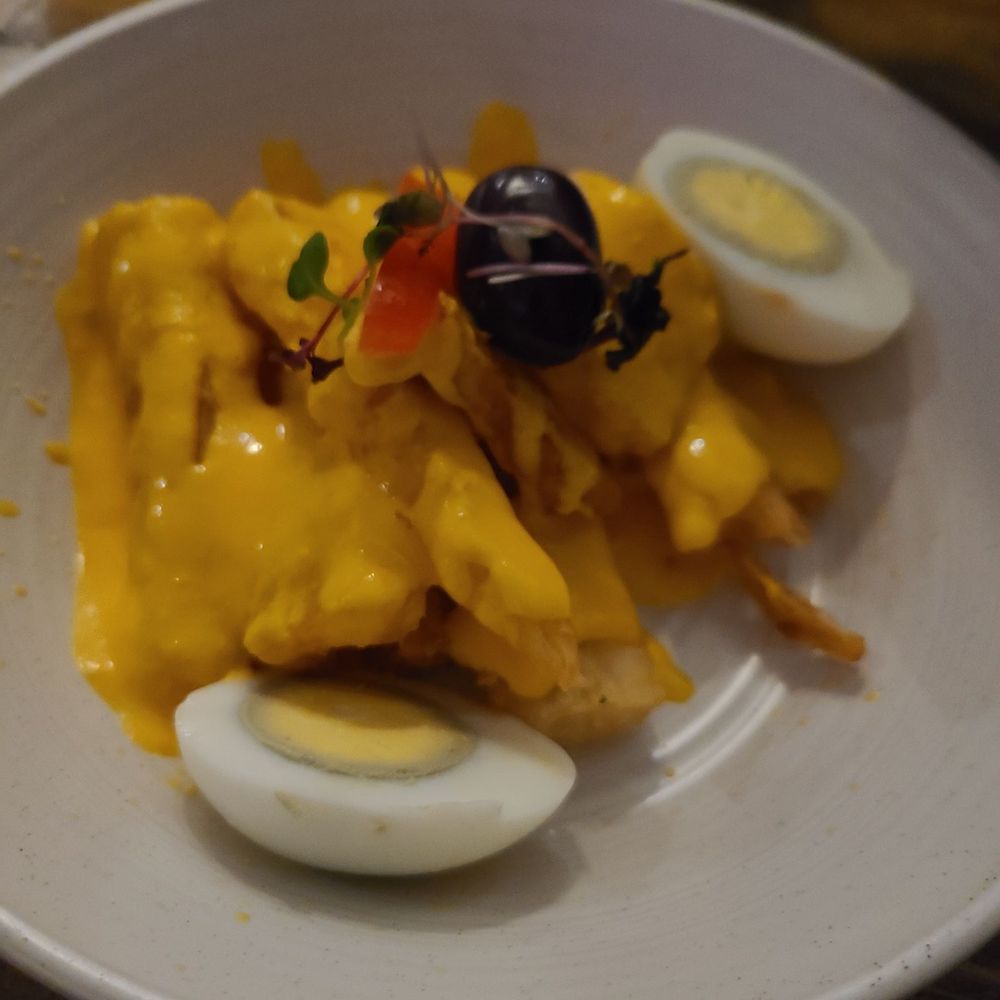 Fried yuca with huancaina