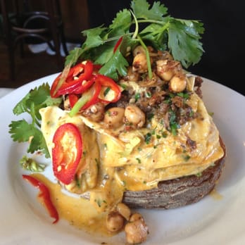 Five Leaves - Moroccan Scramble - New American Near Me - Brooklyn, New York