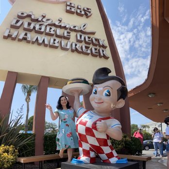 Bob’s Big Boy - Bob in front of entrance - American Near Me - Burbank, California