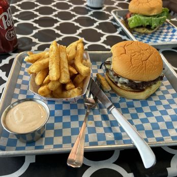 Skosh - Burger fried and soda - Burgers Near Me - Waldport, Oregon Skosh - Burger fried and soda - Burgers Near Me - Waldport, Oregon