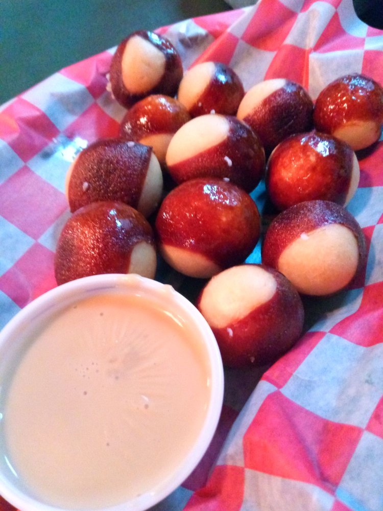 O’MALLEY’S SPORTS BAR & GRILL 22 Photos & 57 Reviews Pubs 83