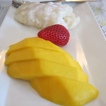 Sisters Thai - Nicely presented Sticky Rice with Mango. Tasted very good. - Thai Near Me - Fairfax, Virginia Sisters Thai - Nicely presented Sticky Rice with Mango. Tasted very good. - Thai Near Me - Fairfax, Virginia