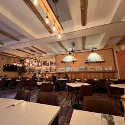 Gauchos Steakhouse - Dining room