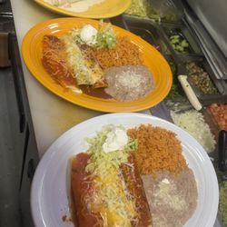 Taqueria California - Enchiladas combinadas