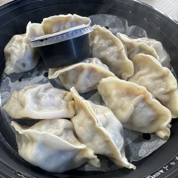 Mom Wong Kitchen - Pork dumplings - Chinese Near Me - Camarillo, California