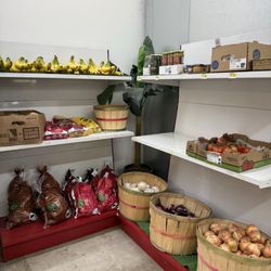 Bull Mountain Market