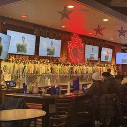 Mr Brews Taphouse - Bar