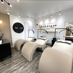 Skin & Lash Lounge