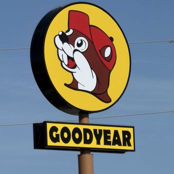 Buc-ee’s - Sign - Gas Stations Near Me - Goodyear, Arizona