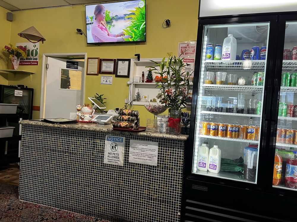 Pho Bistro - Photo 2