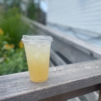 Cafe Birdie - Lavender Lemonade 20oz - Cafes Near Me - Edwardsville, Illinois