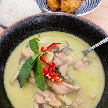 When In Bangkok - Green Curry, Zabb Wings - Thai Near Me - Flushing, New York When In Bangkok - Green Curry, Zabb Wings - Thai Near Me - Flushing, New York