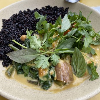 Wildseed - Spicy Yellow Curry ginger, turmeric, chard, carrots, garbanzos, squash, eggplant, green beans, basil, & forbidden rice. - Vegan Near Me - San Francisco, California Wildseed - Spicy Yellow Curry ginger, turmeric, chard, carrots, garbanzos, squash, eggplant, green beans, basil, & forbidden rice. - Vegan Near Me - San Francisco, California