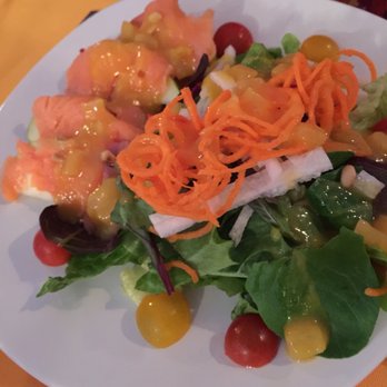 Maria's - Salmon pear salad - Mexican Near Me - Nayarit, NAY Maria's - Salmon pear salad - Mexican Near Me - Nayarit, NAY