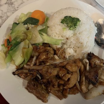 Pho99Plus - Chicken rice and veggies - Vietnamese Near Me - Los Alamitos, California Pho99Plus - Chicken rice and veggies - Vietnamese Near Me - Los Alamitos, California
