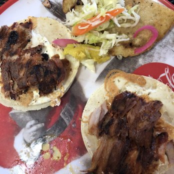Antojitos La Chiapaneca - Al pastor tacos and empanadas - Mexican Near Me - Tulum, ROO