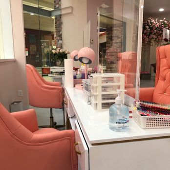 Pink Me Up Nails - Inside - Nail Salons Near Me - Bellevue, Washington