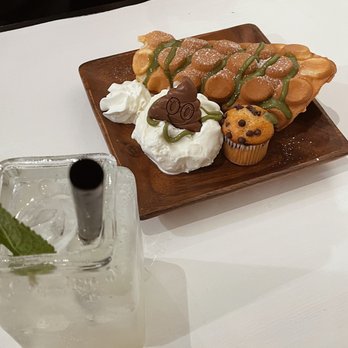 Poop Cafe - Matcha waffle - Desserts Near Me - Toronto, Ontario