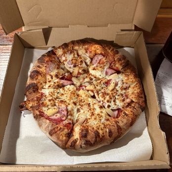 Pizza Port - Small make Create Your Own pizza with pineapple and Canadian bacon - Pizza Near Me - San Clemente, California Pizza Port - Small make Create Your Own pizza with pineapple and Canadian bacon - Pizza Near Me - San Clemente, California