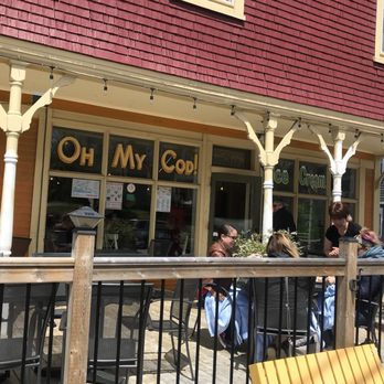 Oh My Cod! - Awesome dent patio. - Seafood Near Me - Mahone Bay, Nova Scotia