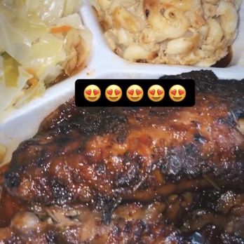 Aunt Berta's Kitchen Too - 2 Famous Jenna Turkey Wings with 2 Sides - Soul Food Near Me - Clementon, New Jersey