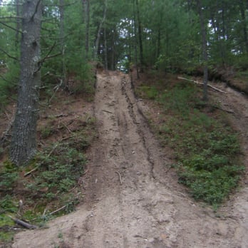 Trestle Trail - Fun hills - Hiking Near Me - Kent, Rhode Island