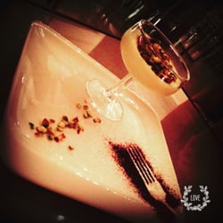 Scomodo Food & Music - Panna cotta al cioccolato con granella di pistacchi!