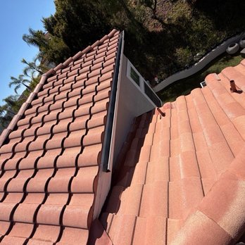 Sud & Squeegee Window & Solar Cleaning - Window Washing Near Me
