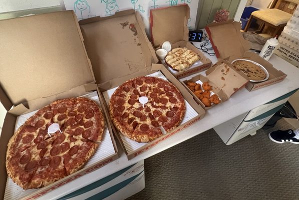 JET'S PIZZA - Updated May 2026 - 17 Reviews - 5135 Lake Michigan