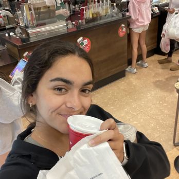 Starbucks - Coffee & Tea Near Me - Tampa, Florida Starbucks - Coffee & Tea Near Me - Tampa, Florida