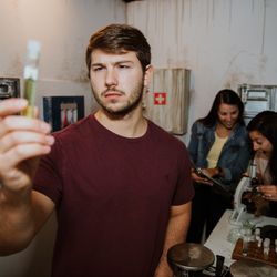 Escape Experience - Search for the Cure Lab