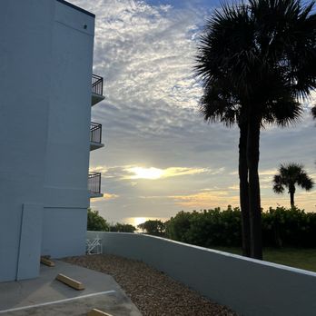 Oceanique Resort - Hotels Near Me - Indian Harbour Beach, Florida Oceanique Resort - Hotels Near Me - Indian Harbour Beach, Florida