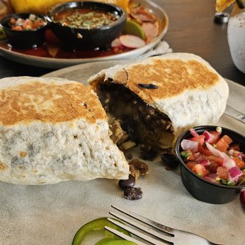 Ana’s Taco Grill - Bistec con papa burrito - Mexican Near Me - Reno, Nevada