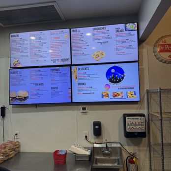 5th Street Burger & Fries - Menu board - Burgers Near Me - Mesa, Arizona 5th Street Burger & Fries - Menu board - Burgers Near Me - Mesa, Arizona