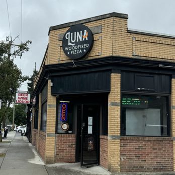 Luna Woodfired Pizza - Front - Pizza Near Me - Naugatuck, Connecticut Luna Woodfired Pizza - Front - Pizza Near Me - Naugatuck, Connecticut