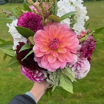 Riverbloom Farms - Floral Designers Near Me - Mount Vernon, Washington