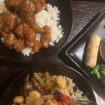 P.F. Chang's - Asian Fusion Near Me - Lombard, Illinois P.F. Chang's - Asian Fusion Near Me - Lombard, Illinois