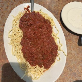 Mama's Italian Restaurant - Spaghetti with meat sauce is always a go to Classic! - Italian Near Me - Englewood, Florida Mama's Italian Restaurant - Spaghetti with meat sauce is always a go to Classic! - Italian Near Me - Englewood, Florida
