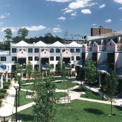 Melrose Court Condominium